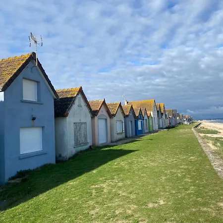 Vila Maison De Famille- Vue Sur - 6 A 8 Personnes Quinéville