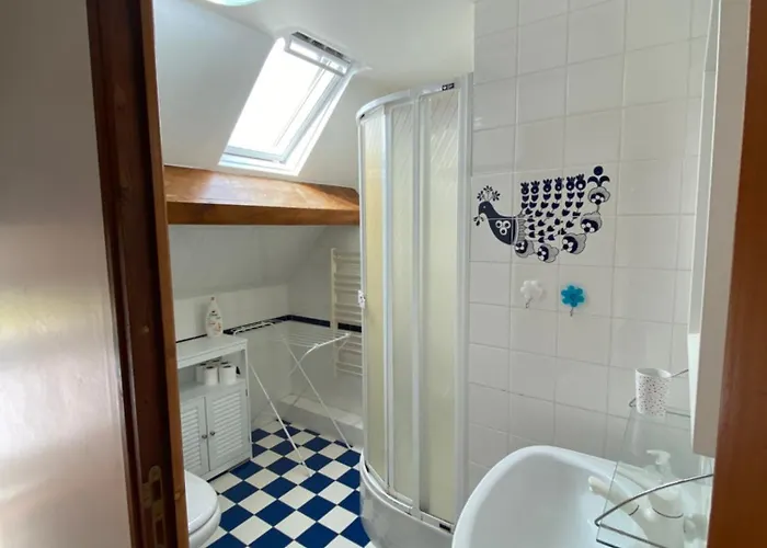 Villa Maison De Famille- Vue Sur - 6 A 8 Personnes *